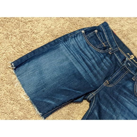 7 For All Mankind Dark the relaxed skinny women shorts Sz. 26 - Picture 3 of 10